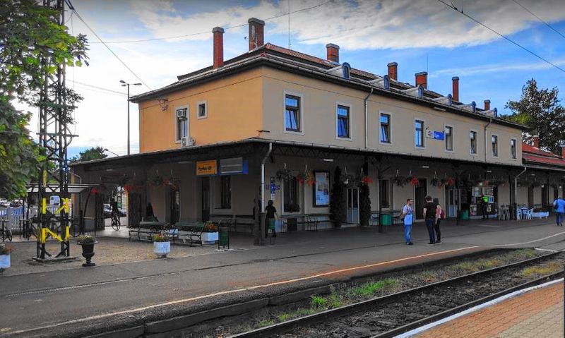 Eger Railway Station