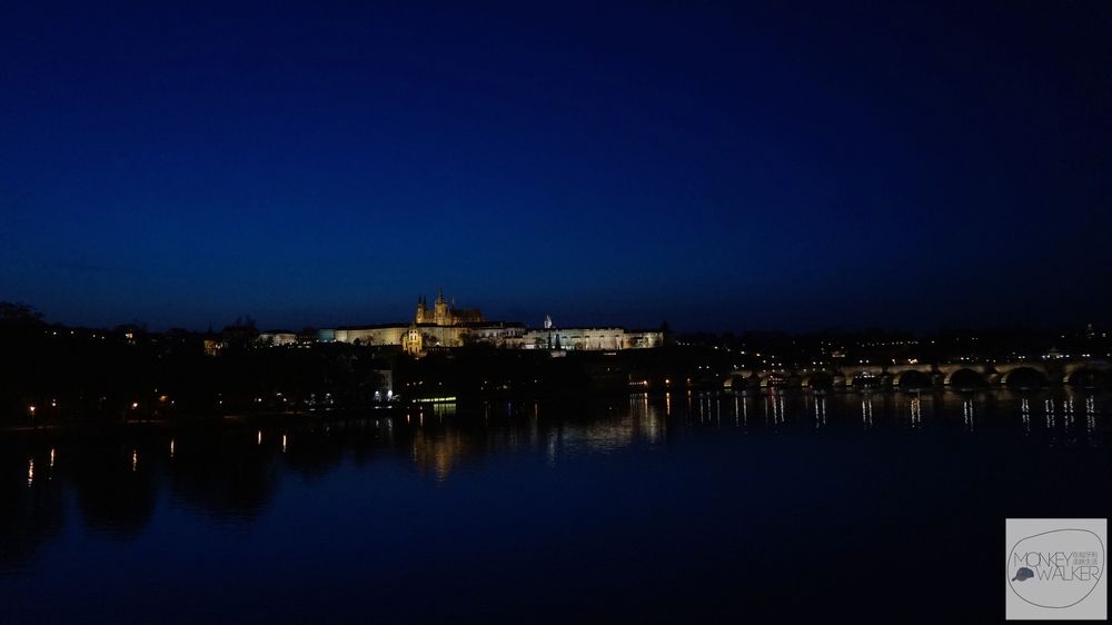 布拉格Prague必去景點-軍團橋Most Legii上看夜景好去處。
