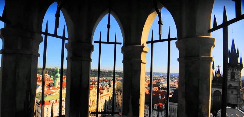 Prague Astronomical Clock 登上布拉格天文鐘塔樓，舊城區的最佳觀景台。