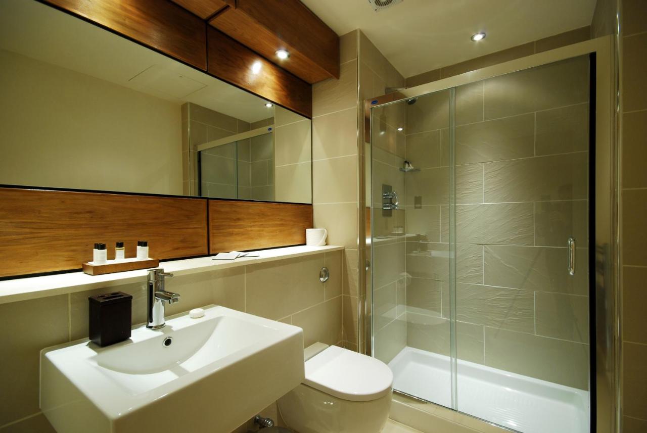 The Harrington (哈靈頓酒店)的浴室是乾濕分離。